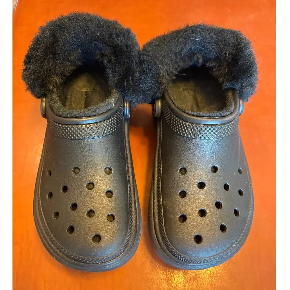 Crocs Faux Fur Lined Platform Clogs All Black Vegan Lug Sole Unisex M5 W7